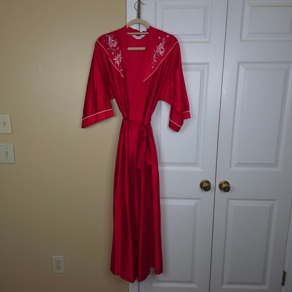 Vintage 80s Lorraine Red Satin Floral Embroidered Wrap Robe Dressing Gown OS